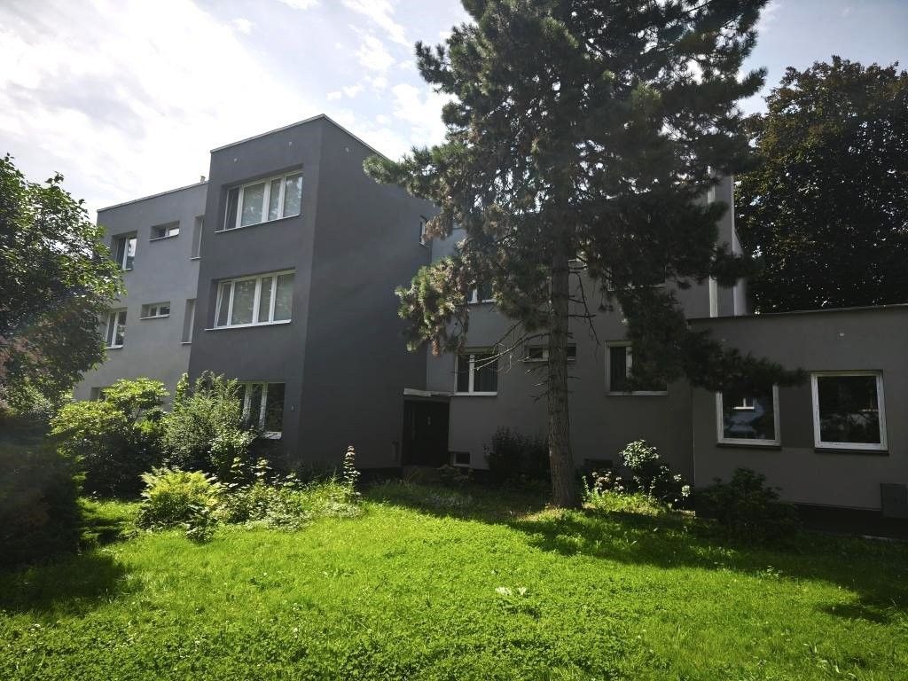 1+kk, Vítězná, Ostrava, 21 m²