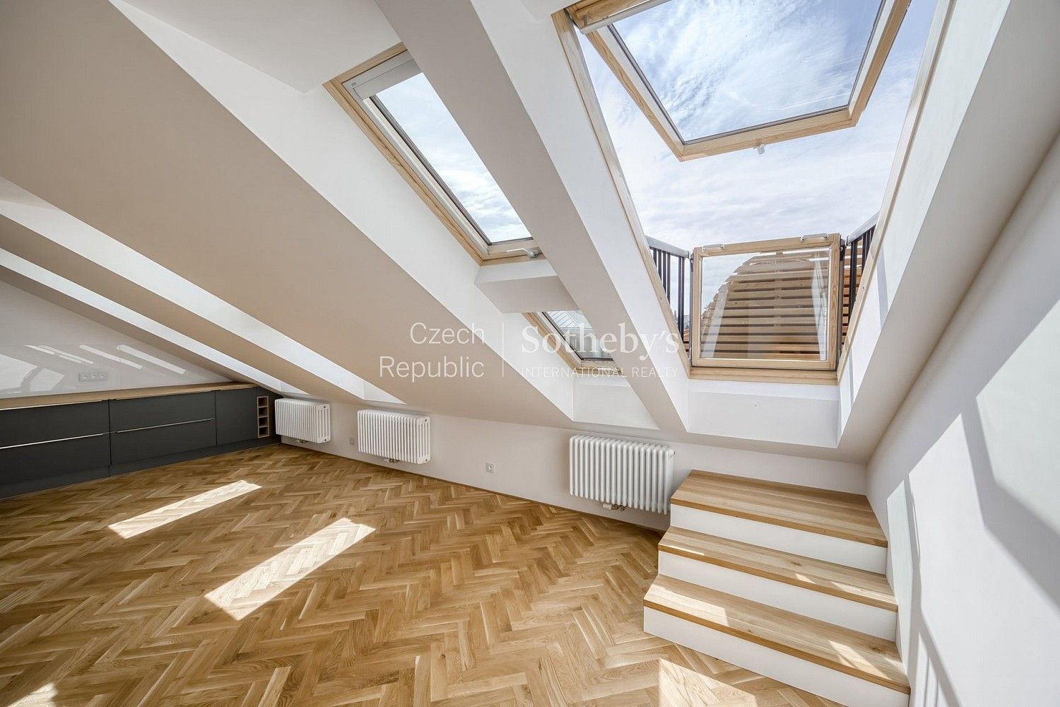 Prodej byt 3+kk - Na Petynce, Praha 6 - Střešovice, 100 m² - 5