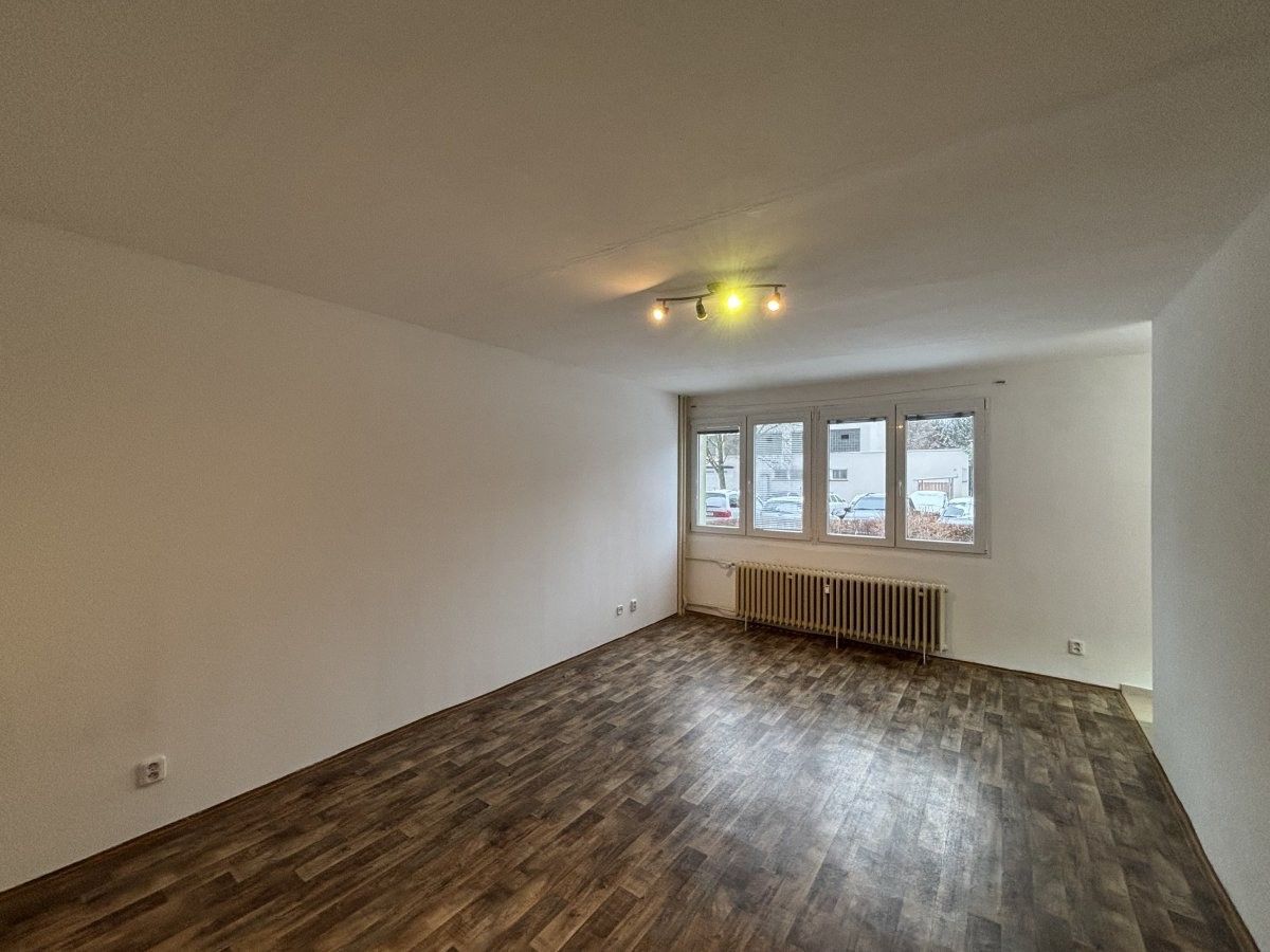 Pronájem byt 1+kk - Nová, Pardubice, 36 m²