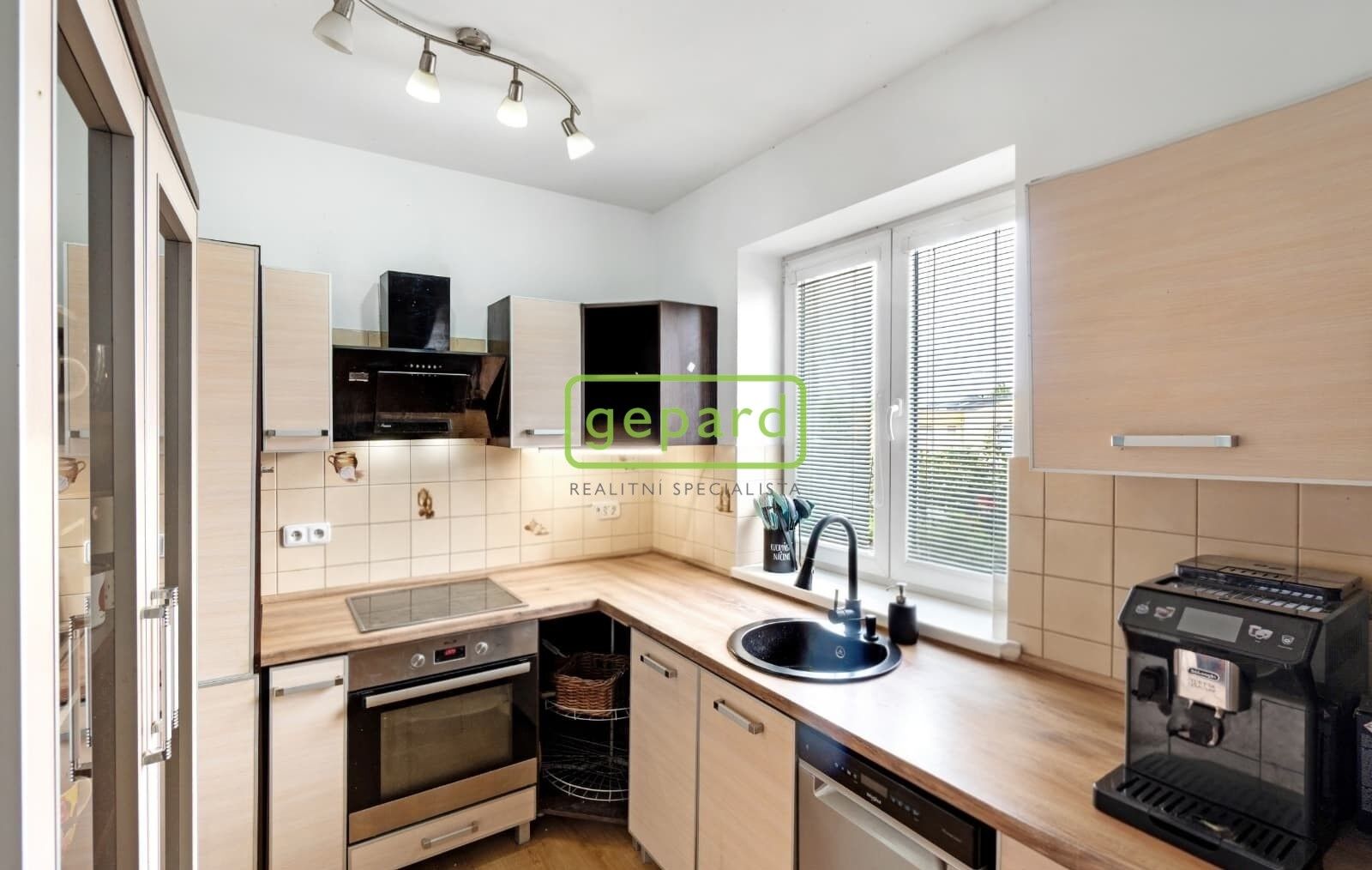 4+kk, Neratovická, Bašť, 91 m² - 2