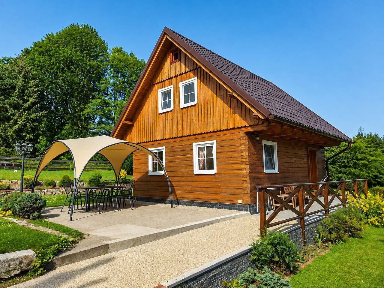 Chaty, Jindřichovice - Háj u Jindřichovic, Karlovarský kraj