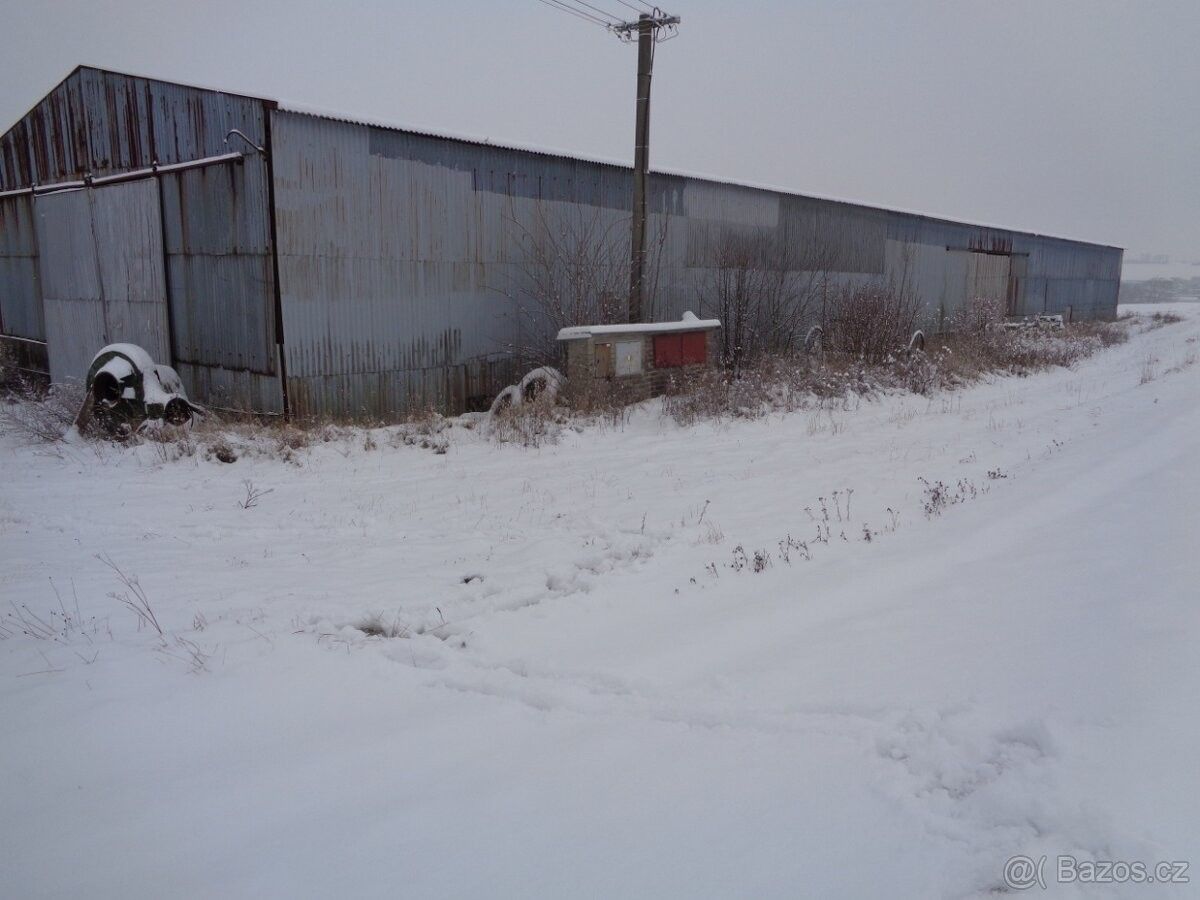 Sklady, Pelhřimov, 393 01