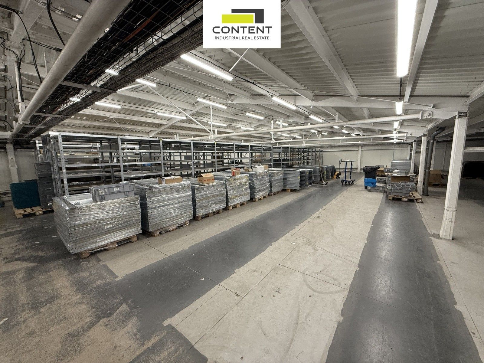 Sklady, Radiová, Praha, 3 922 m²