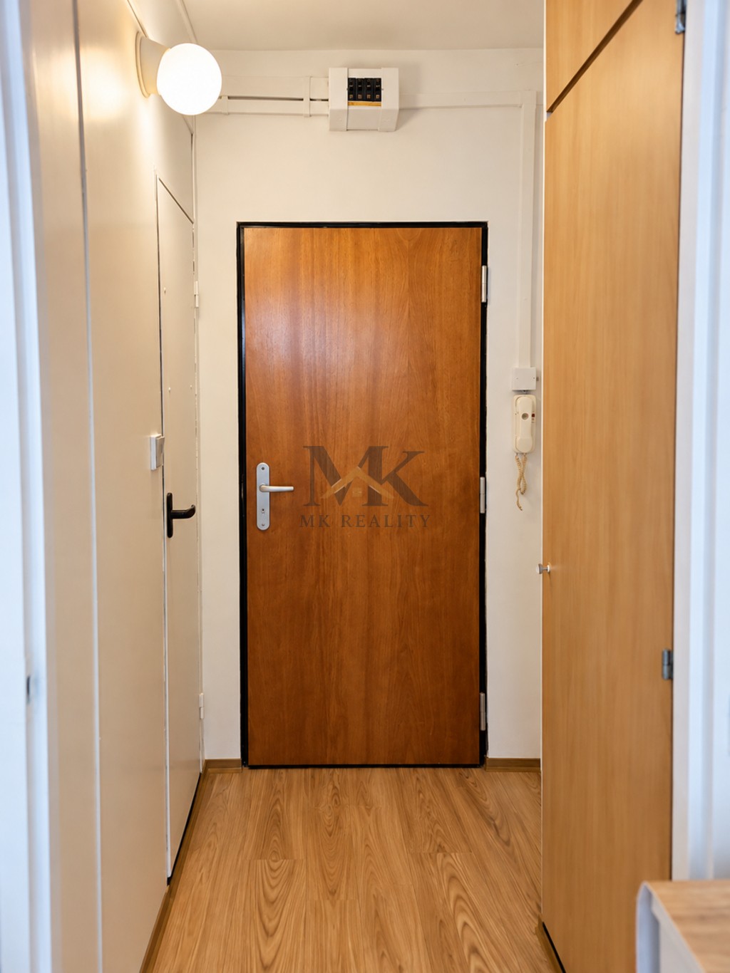 Pronájem byt 1+kk - nám. Přátelství 682, Prachatice II, 20 m² - 5