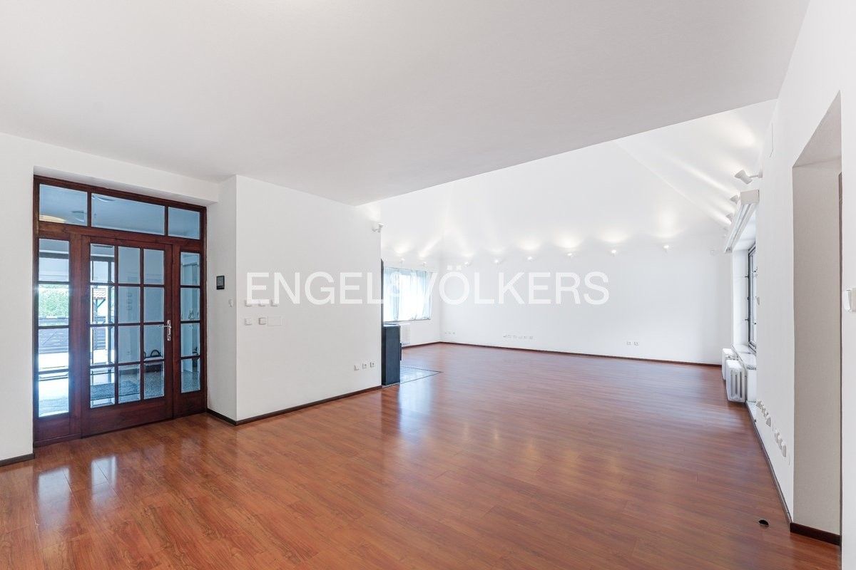 Pronájem rodinný dům - Ke hrádku 1105, Praha Kunratice, 417 m² - 5