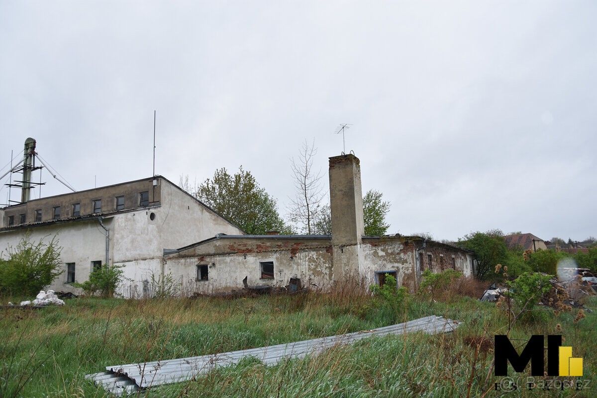 Prodej sklad - Hostim, 671 54