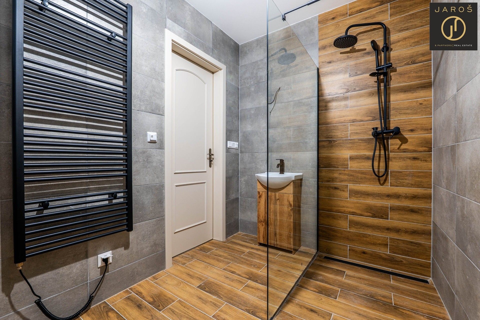 Byt 2+kk · 62 m² · náměstí Republiky 147, Jáchymov - 4