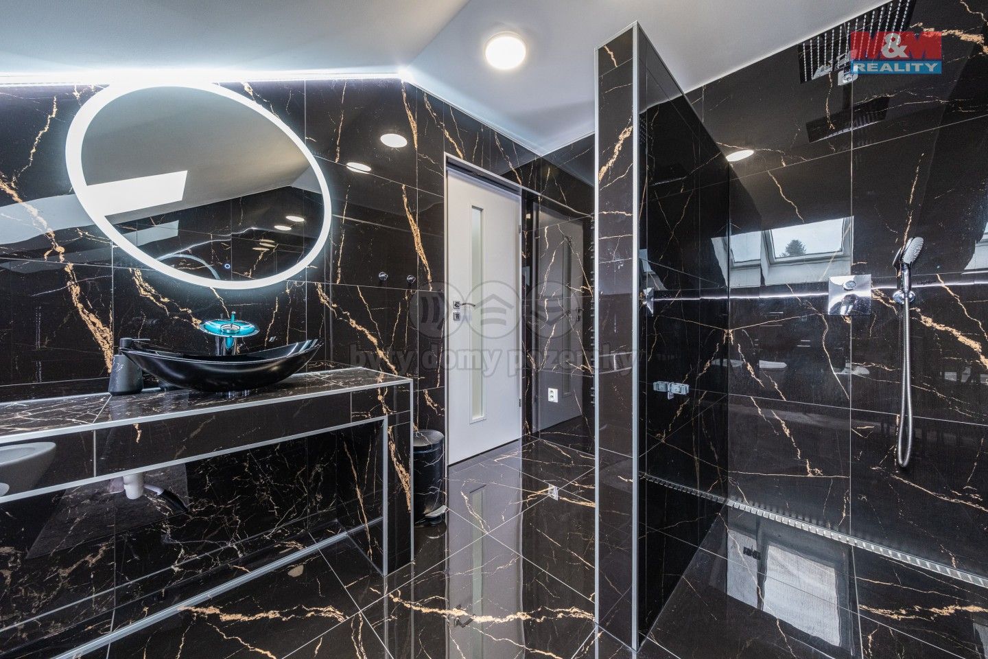 Prodej rodinný dům - Do Žlábek, Kunice, 340 m²