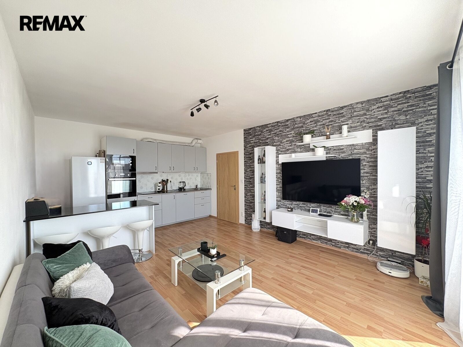 2+kk, Žitná 1870, Hostivice, 59 m²