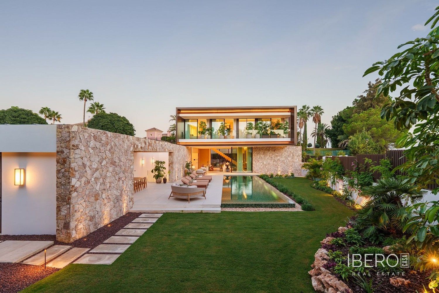 Rodinný dům · 696 m² · Marbella, ES - 4