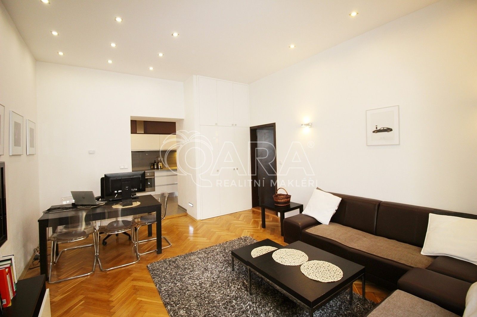 Pronájem byt 2+kk - Kubelíkova, Praha, 63 m²