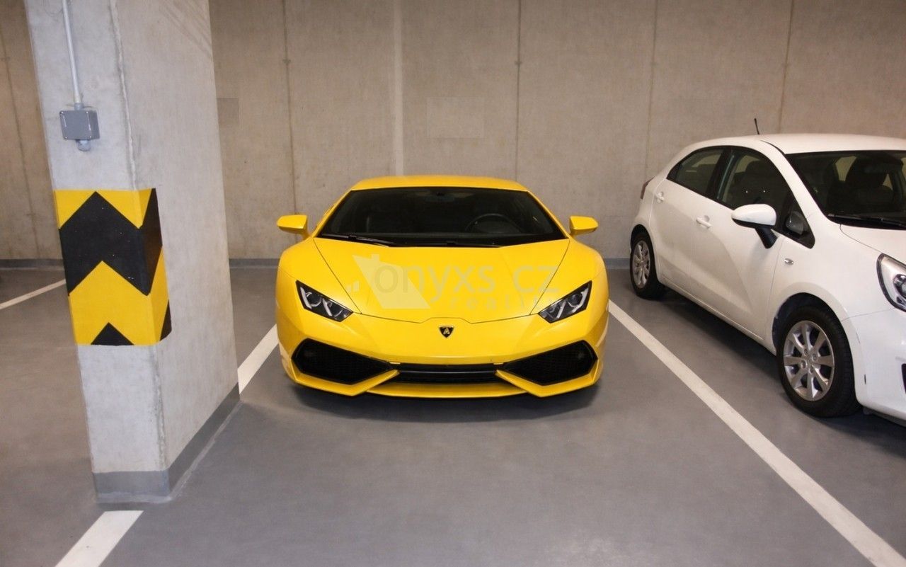 Ostatní, V Horkách, Praha, 12 m²