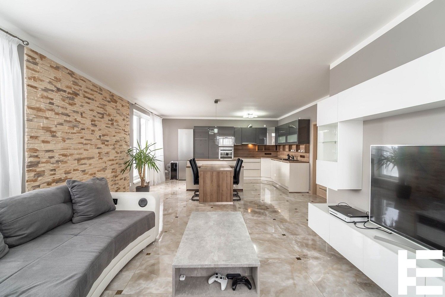 4+kk, Klecany, okres Praha-východ, Středočeský kraj, 81 m² - 1