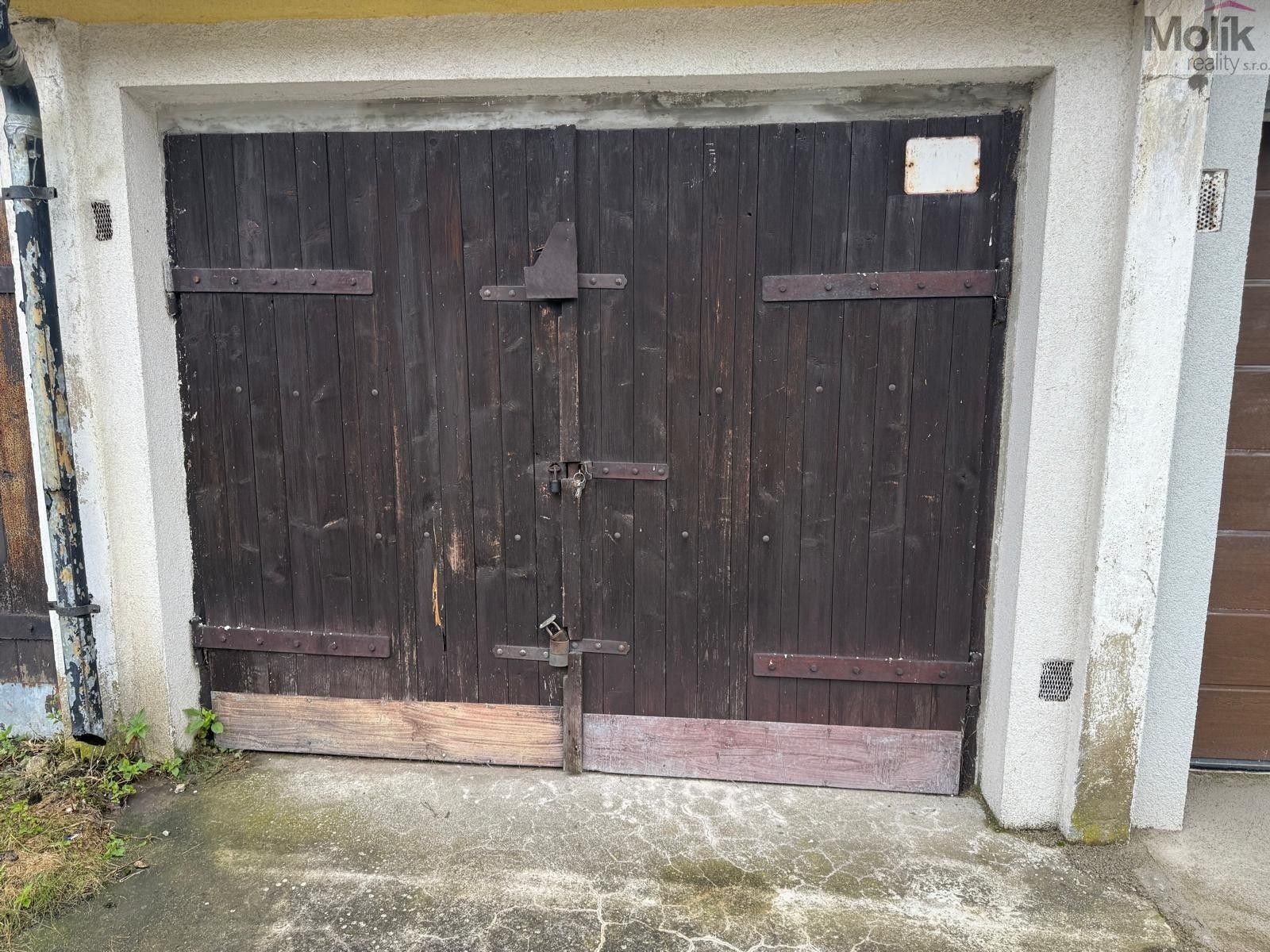 Garáže, Most, 20 m²