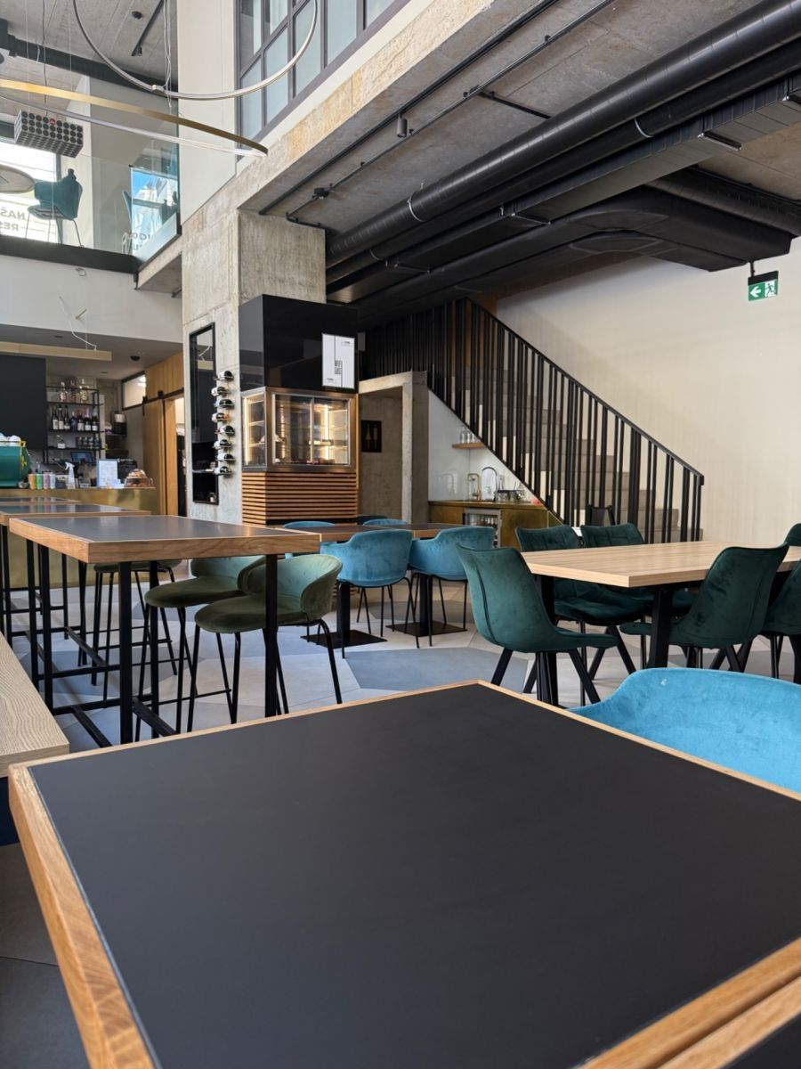 Obchodní prostory, Grafická, Praha - Smíchov, 167 m² - 1