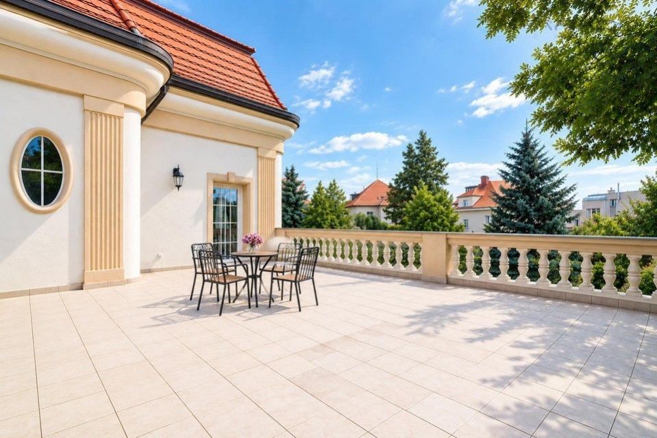 Byt 5+1 · 190 m² · Na Míčánce, Praha - 4