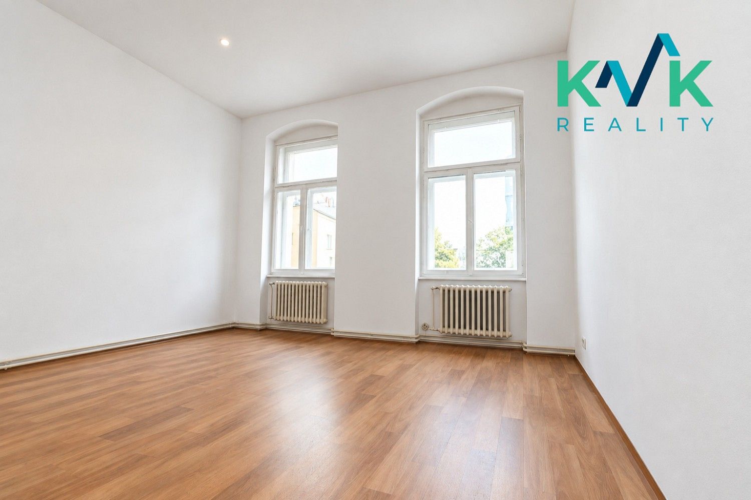 Prodej byt 2+1 - Karlovy Vary, Karlovarský kraj, 72 m² - 2