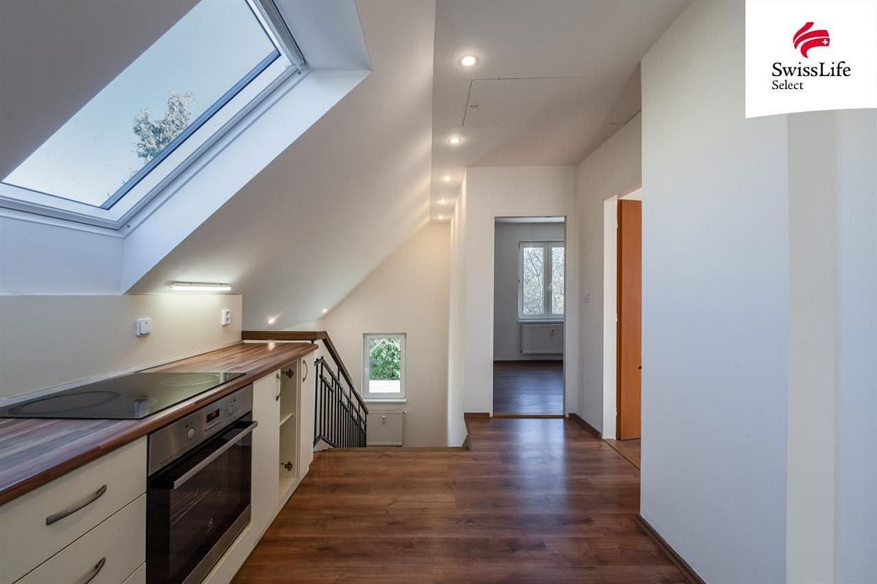Rodinný dům · 196 m² · Praha - Čimice, okres Praha 8, Hlavní město Praha - 4
