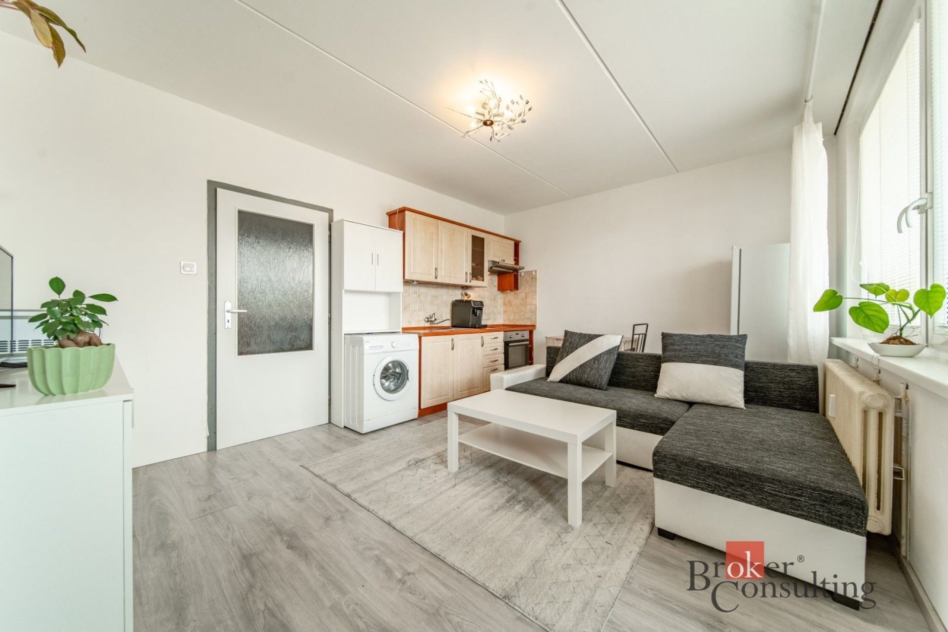 2+kk, Lešenská 546, Praha Troja, 31 m² - 2