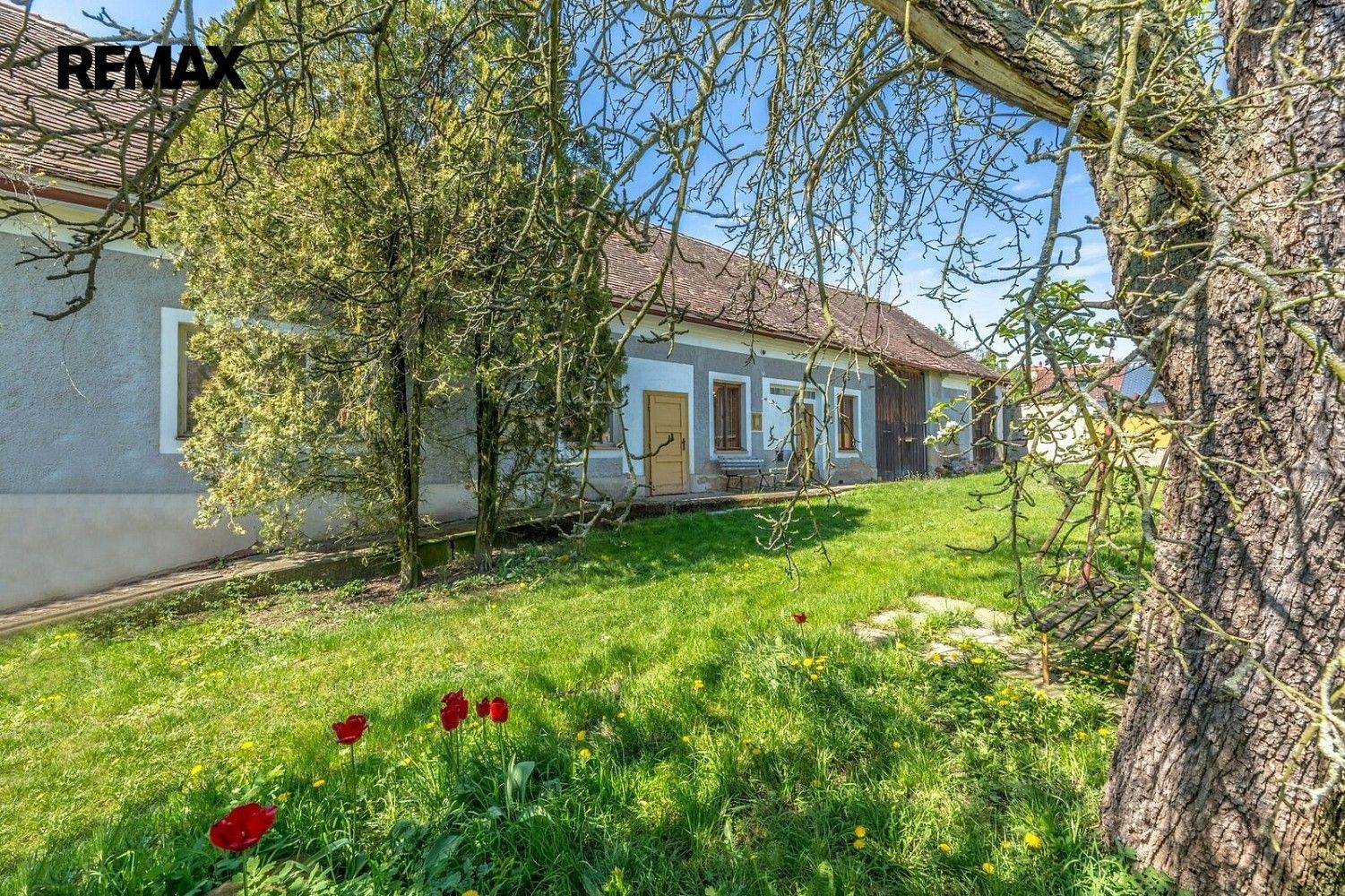 Rodinné domy, Dobrovice - Úherce, okres Mladá Boleslav, Středočeský kraj, 180 m² - 1