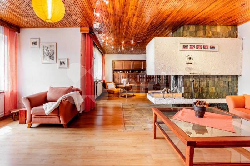 Prodej rodinný dům - Topolová, České Budějovice, 240 m²