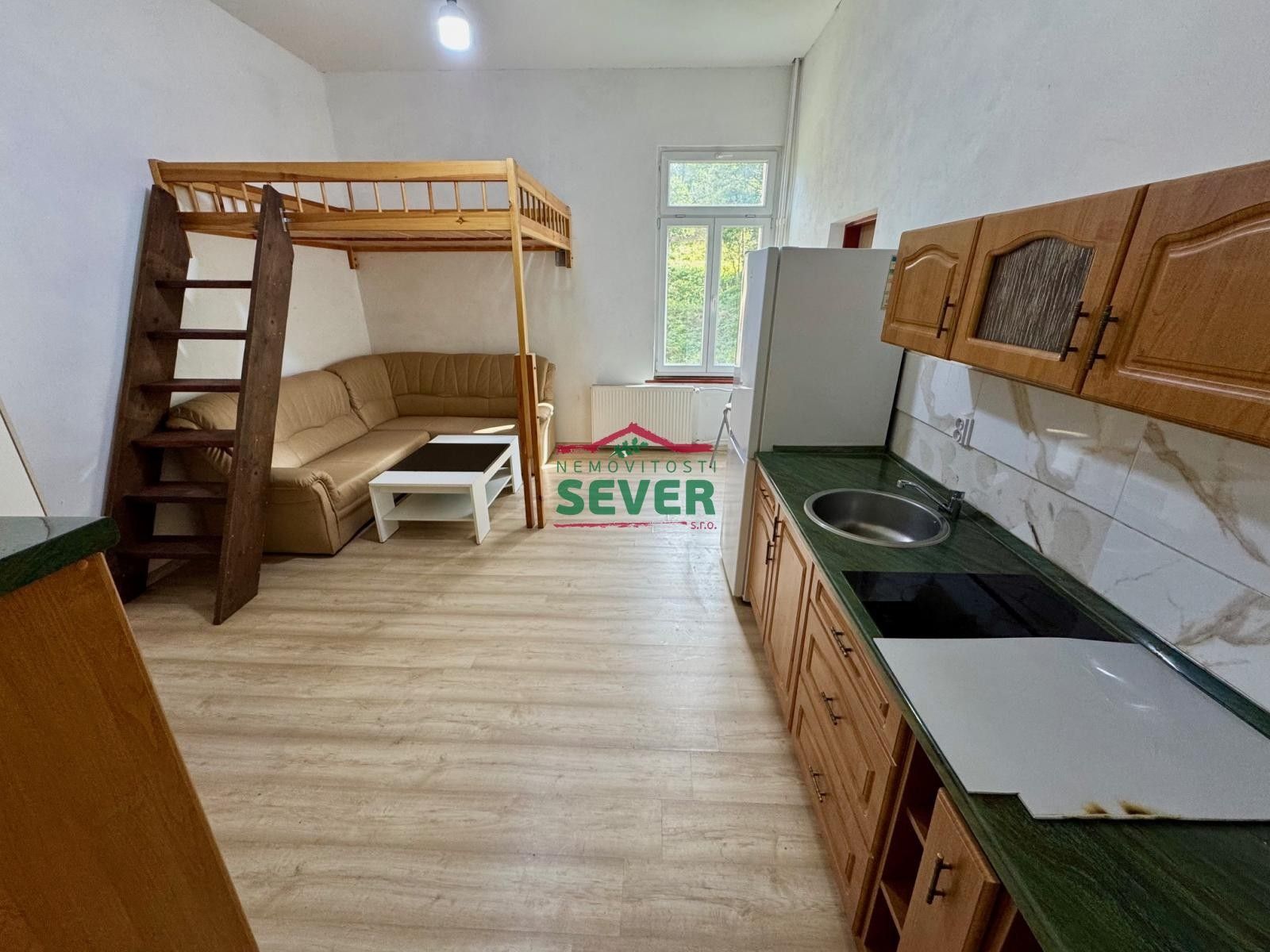 Prodej dům - Husova, Vejprty, 450 m² - 5