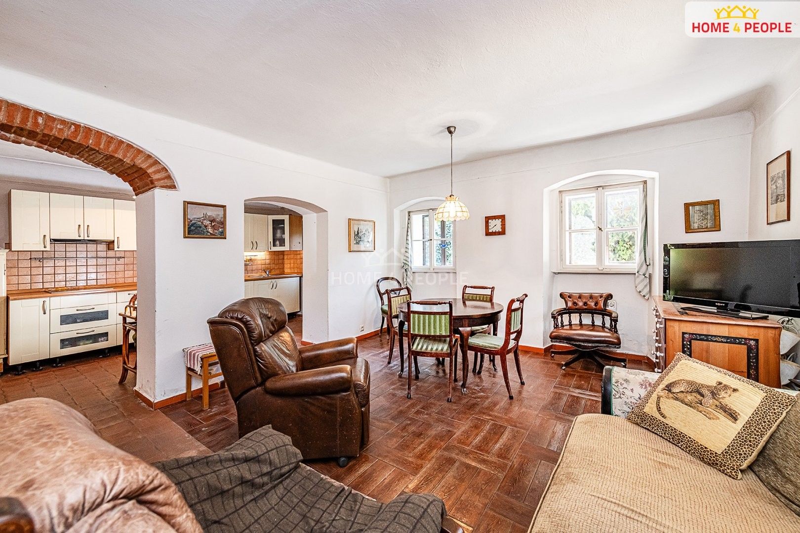 Prodej rodinný dům - Vysoký Chlumec, 190 m² - 5