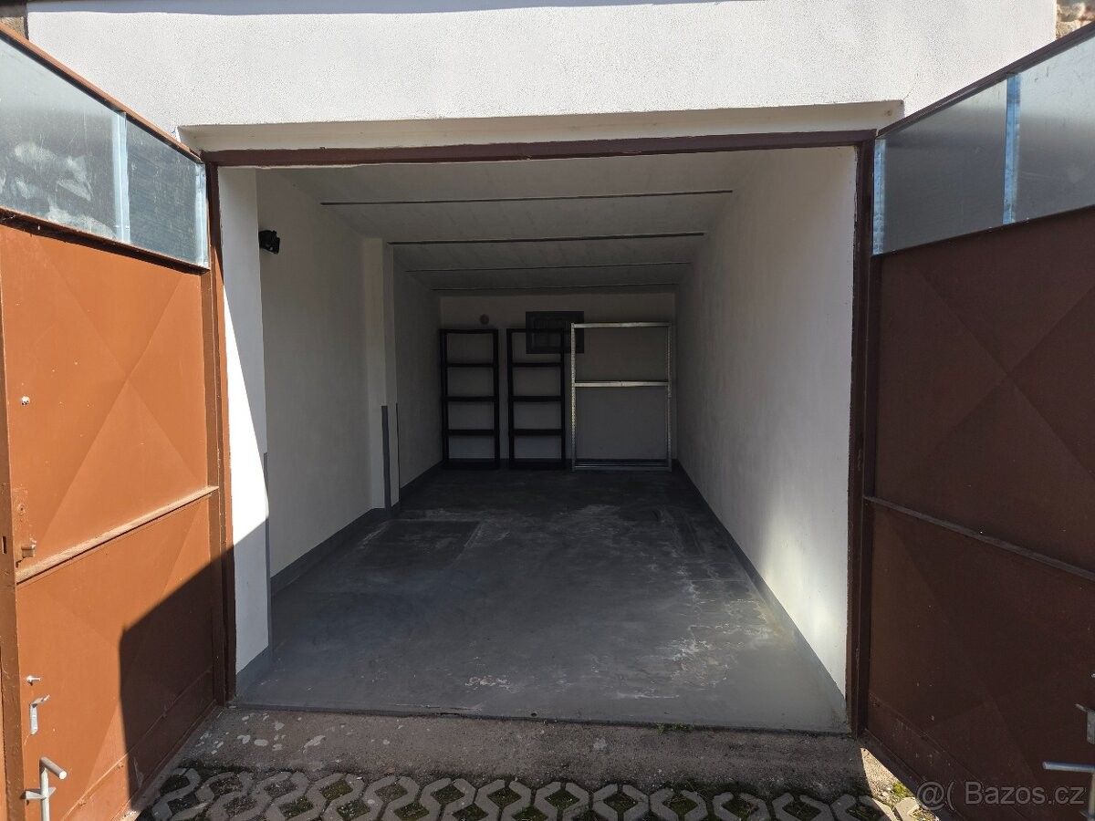 Pronájem garáž - Praha, 196 00