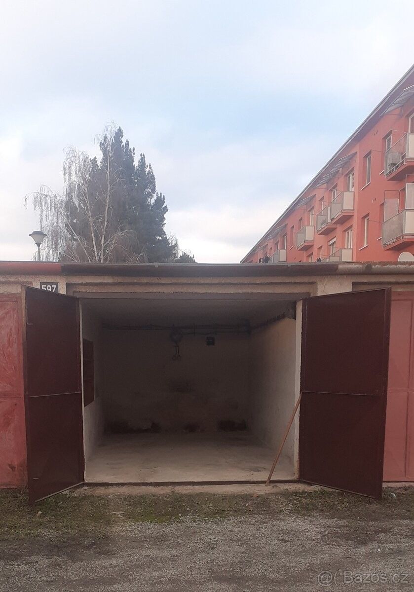 Pronájem garáž - Ivančice, 664 91