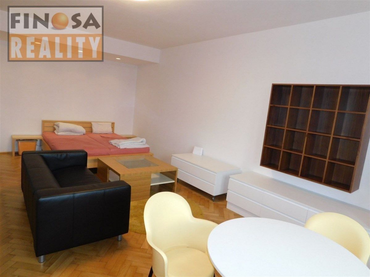 Pronájem byt 1+kk - Králova výšina, Ústí nad Labem Ústí nad Labem-centrum, 39 m² - 5