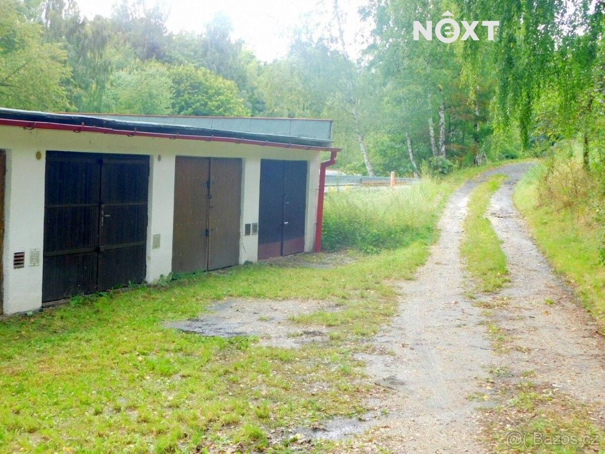 Garáže, Liberec, 460 05