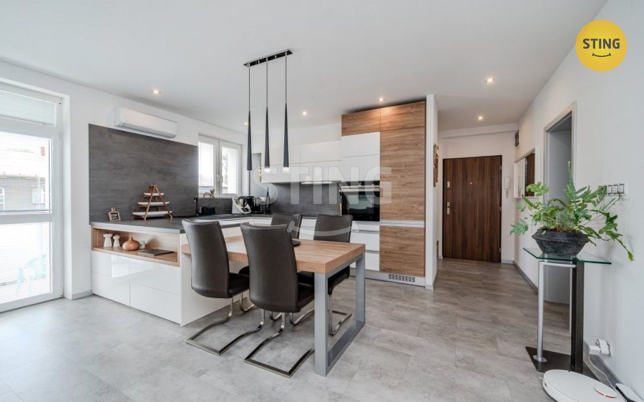 3+kk, Viktora Huga, Ostrava, 73 m²