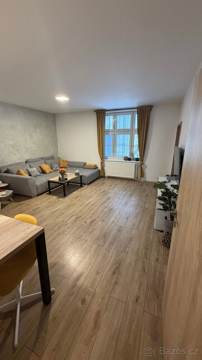 Prodej byt - Opava, 746 01