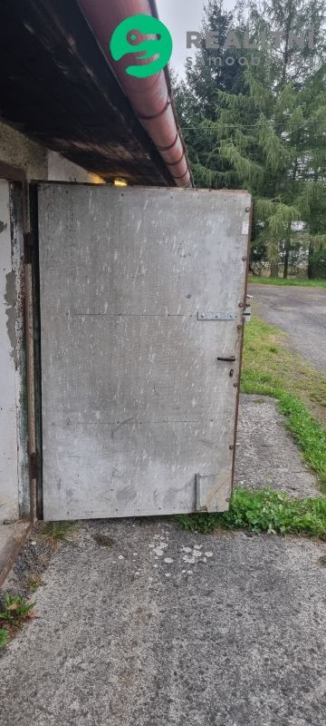 Prodej garáž - Nová Role, 362 25