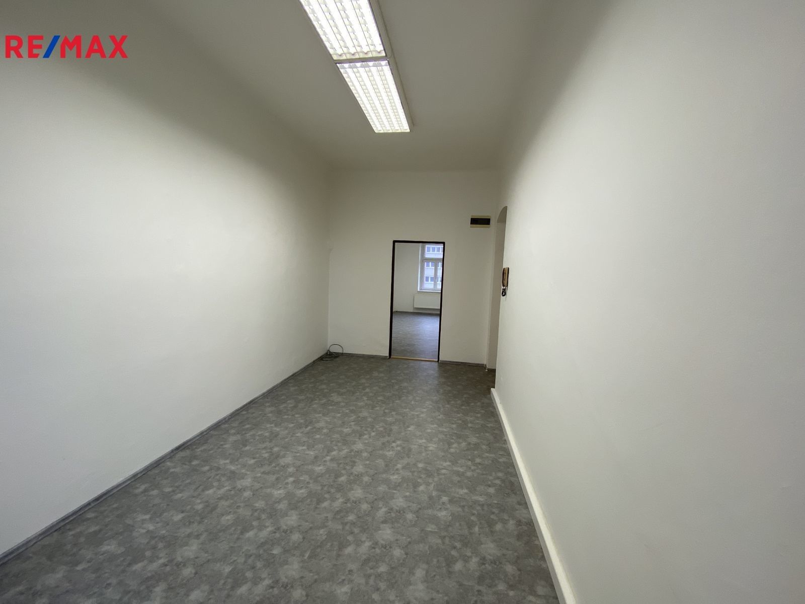 Kanceláře, Rokycanská, Lobzy, Plzeň, 33 m²
