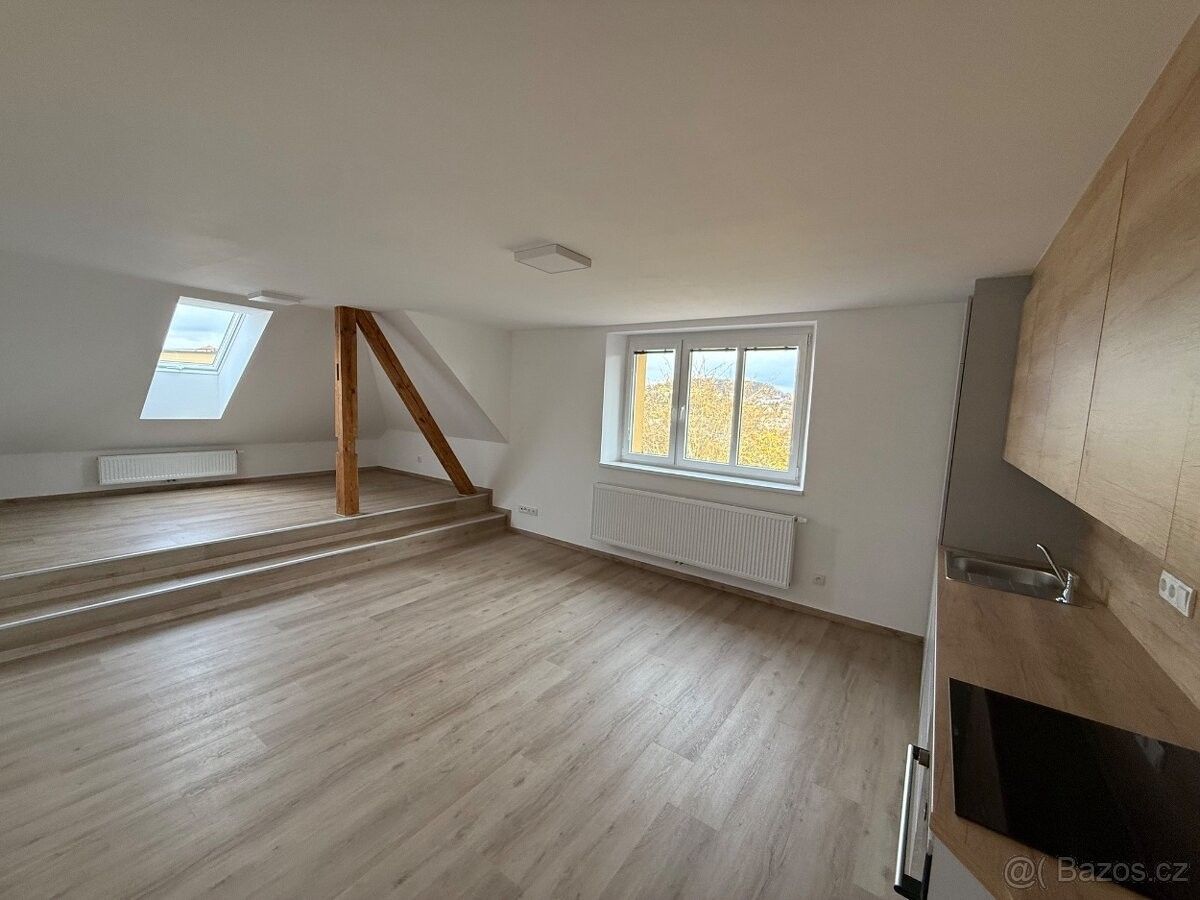 Pronájem byt - Jičín, 506 01