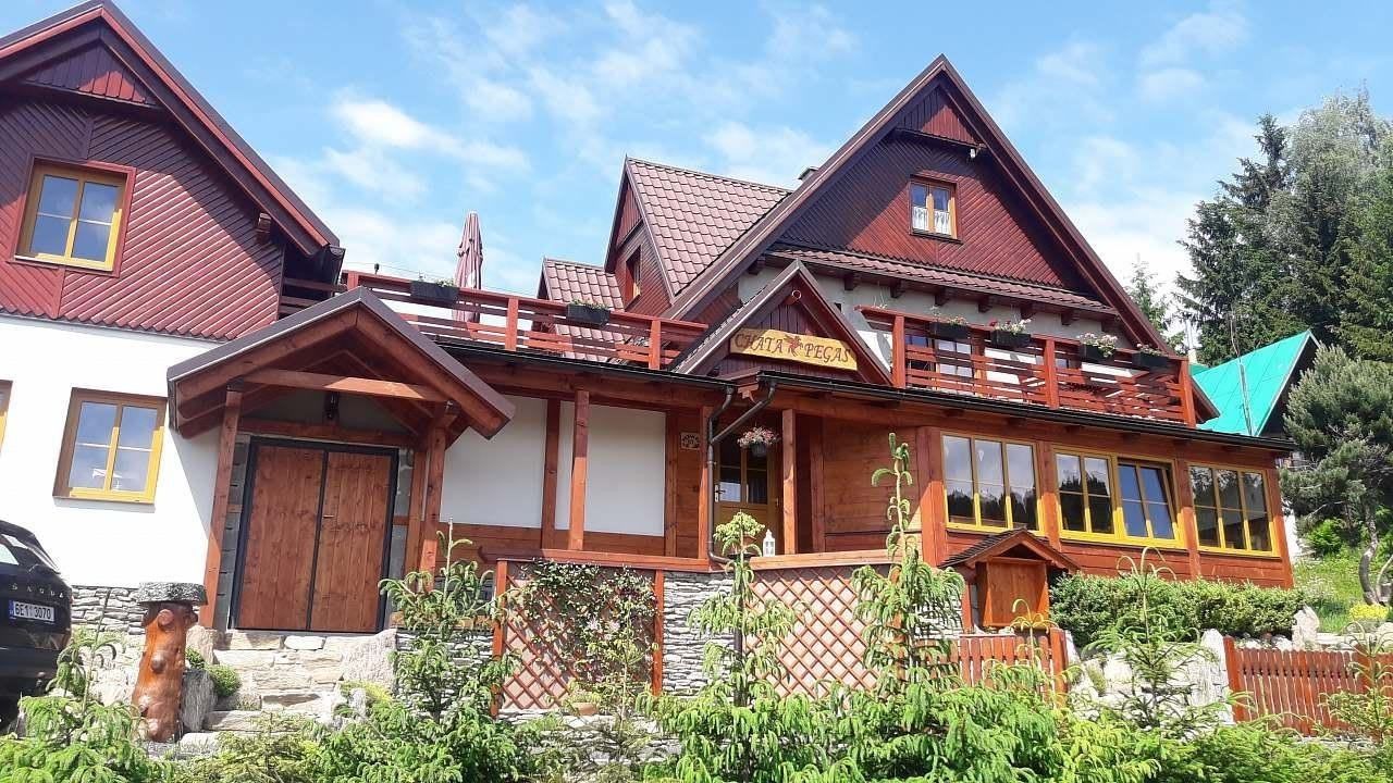 Chaty, Čenkovice, Pardubický kraj - 1