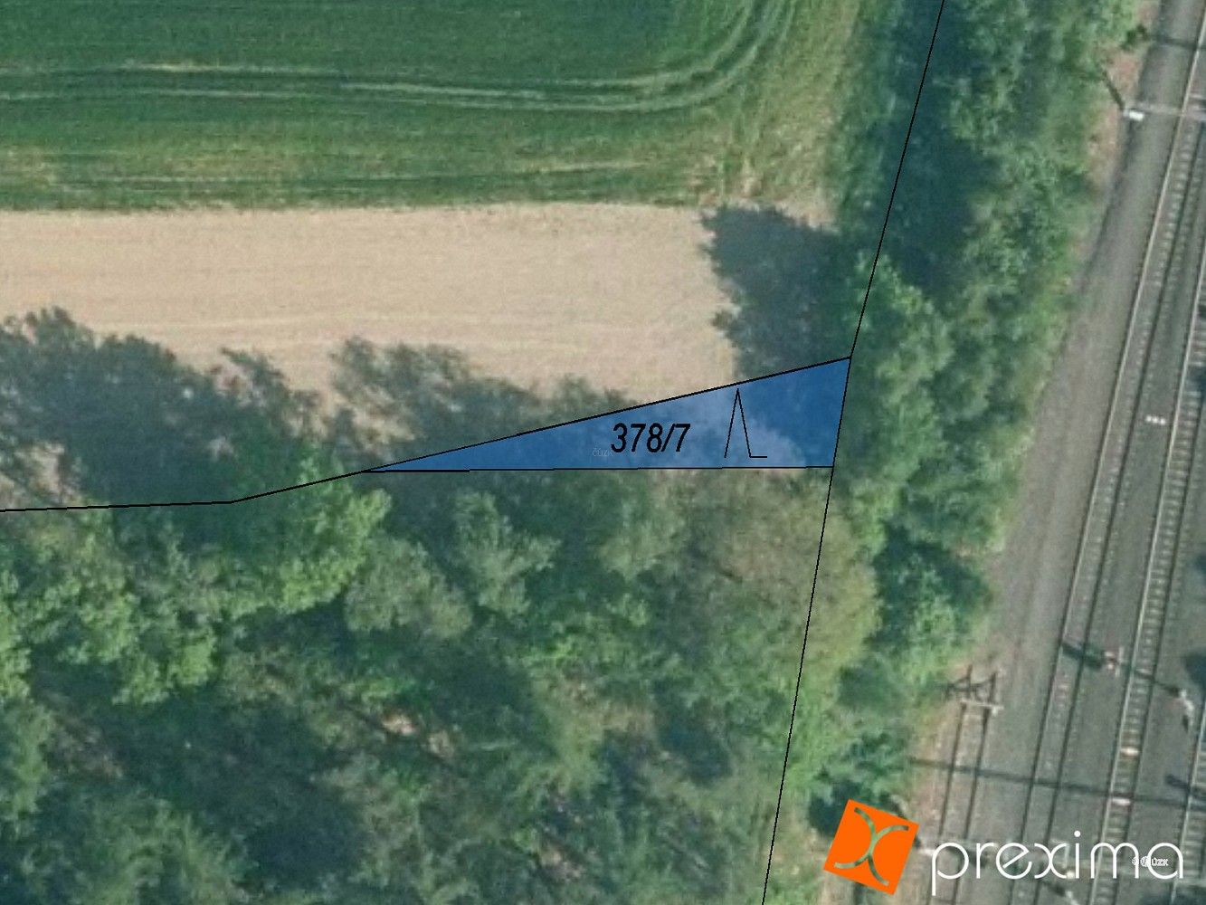 Les, 165 m²