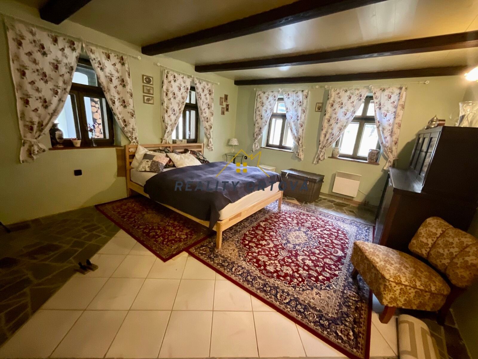 Prodej rodinný dům - Radčice, 250 m²