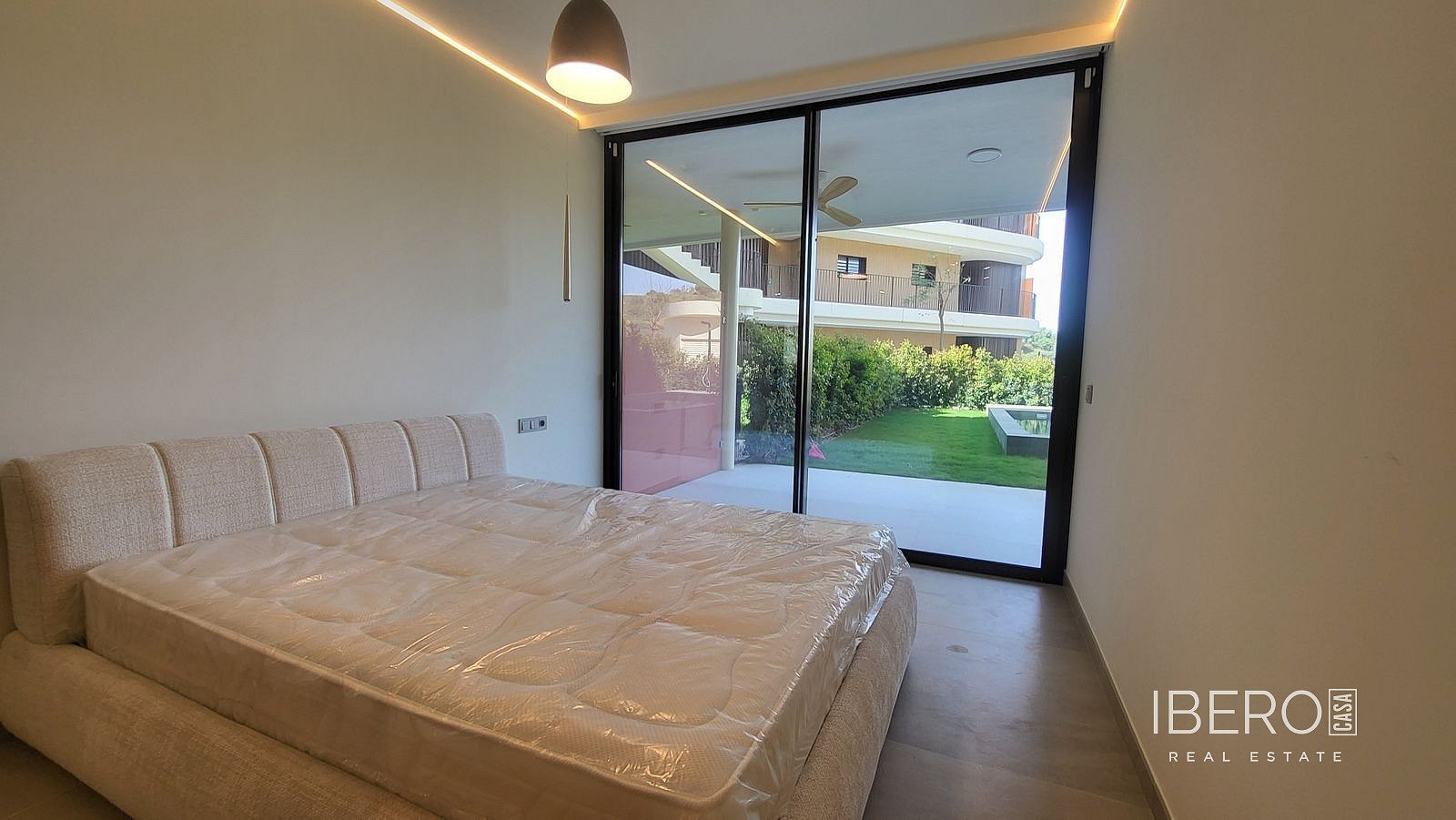 Prodej byt 3+kk - Higueron, Španělsko, 89 m² - 5