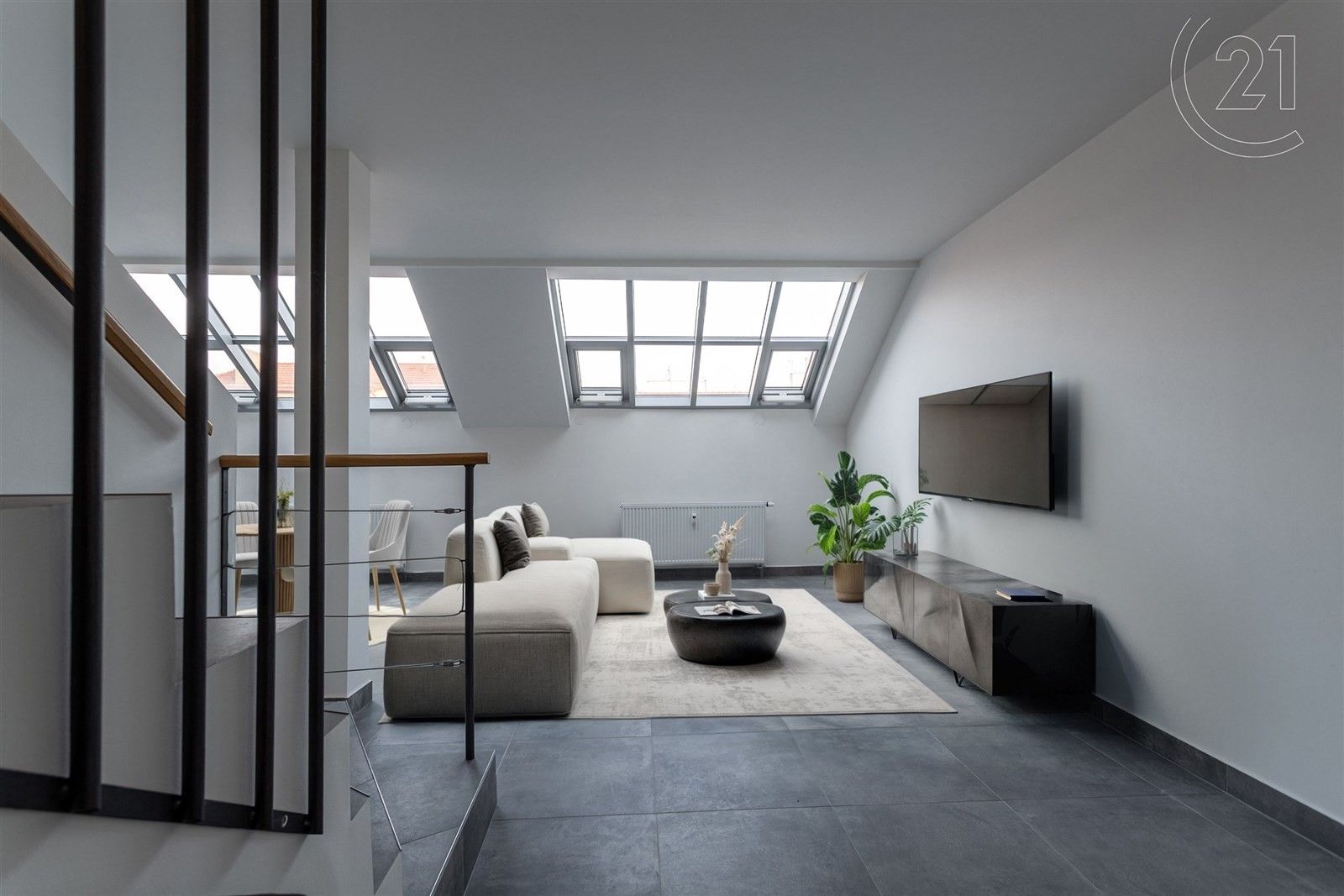 Prodej byt 3+kk - Legerova, Praha, 108 m²