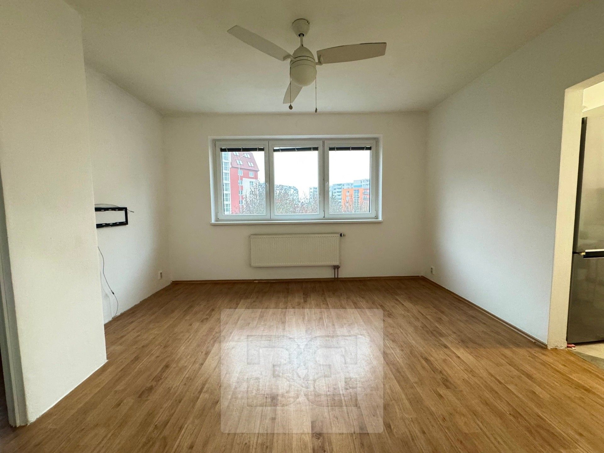 Pronájem byt 2+kk - Podbělová, Brno, 47 m²