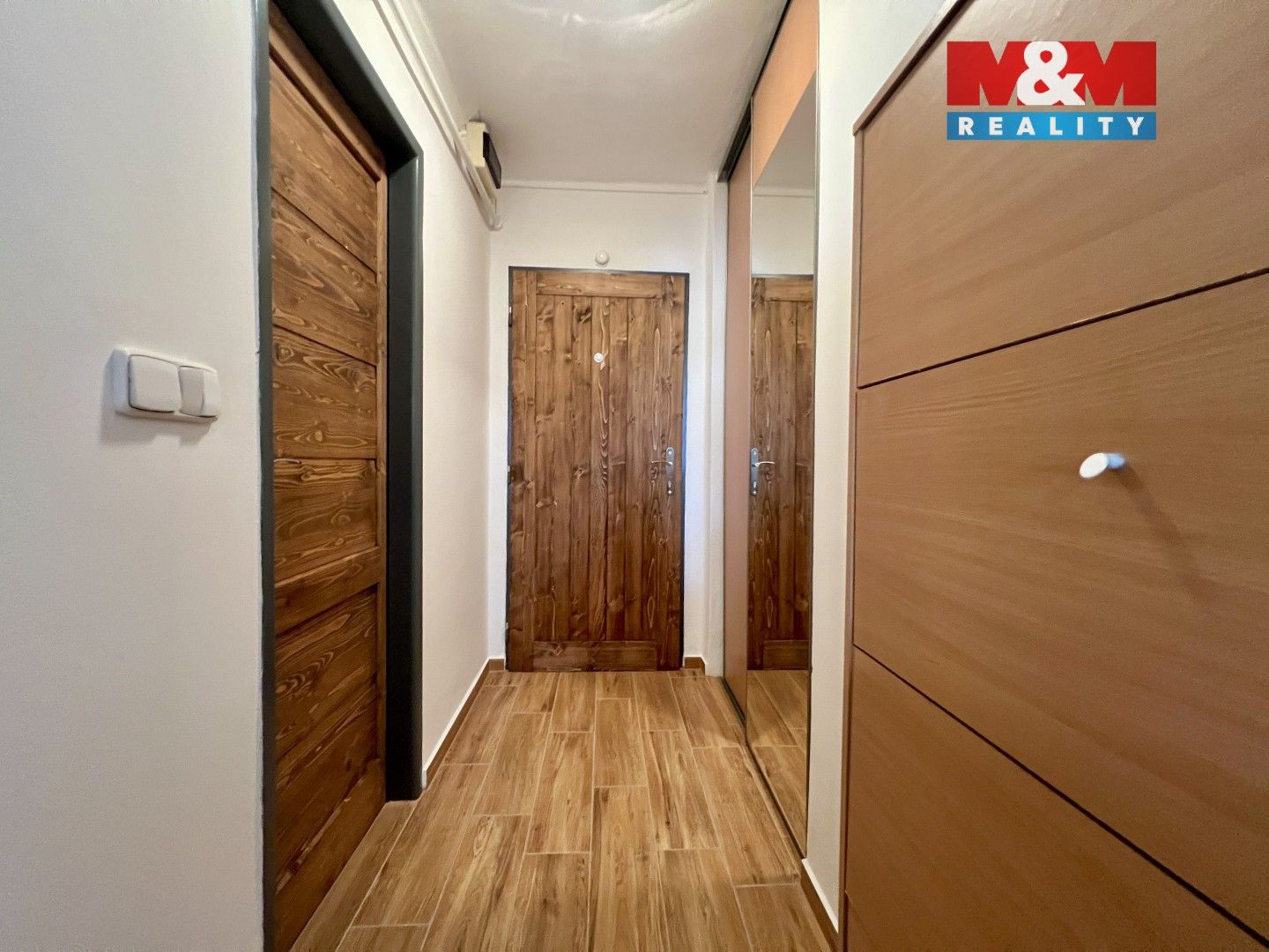 Pronájem byt 1+kk - Nádražní, Jindřichův Hradec, 24 m²