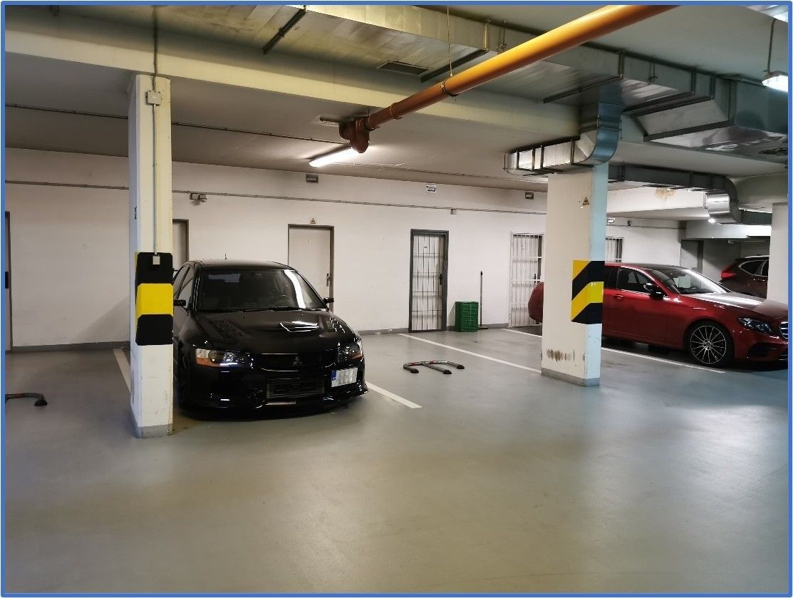 Pronájem garáž - Praha, 160 00