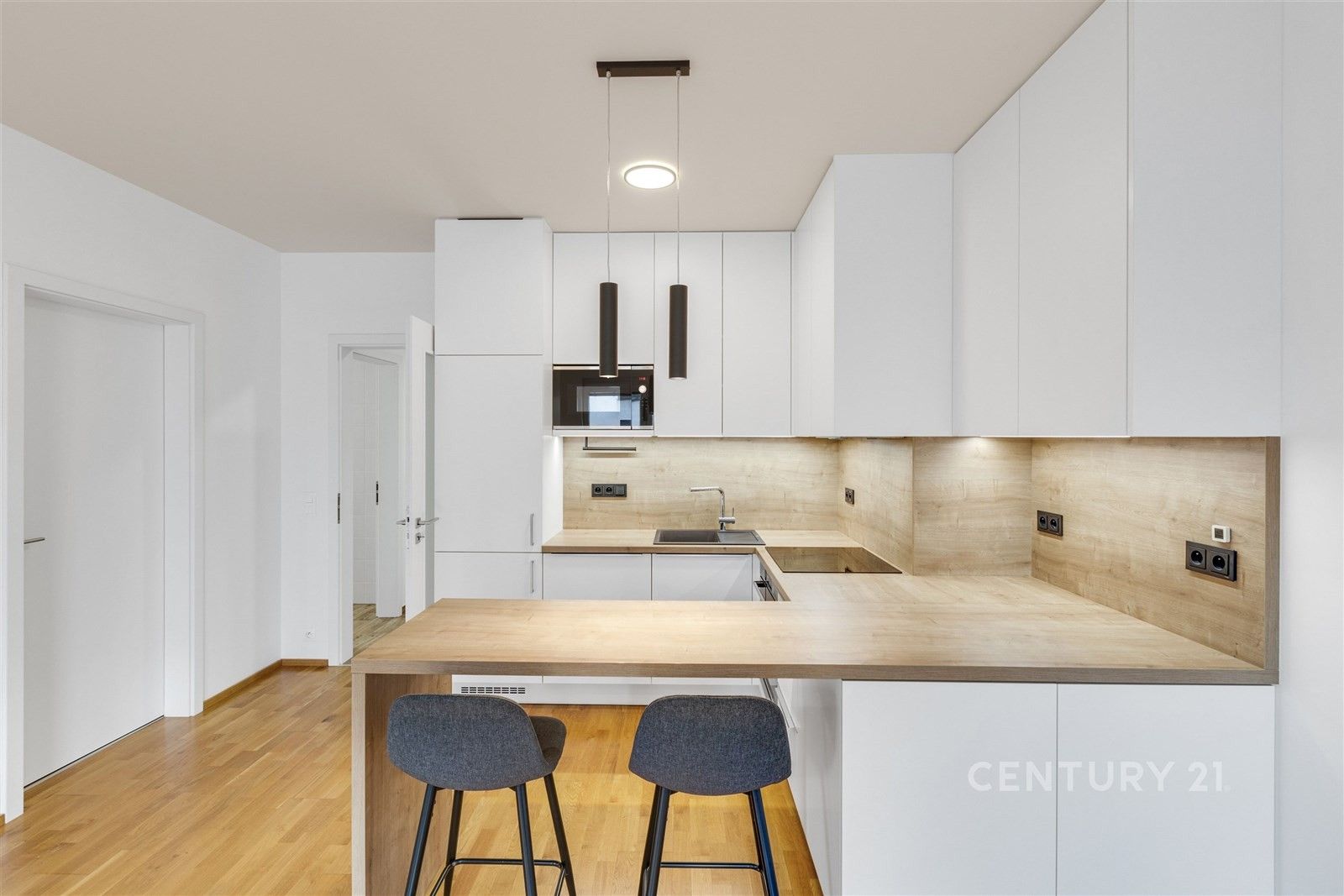 2+kk, Saarinenova, Praha, 54 m²