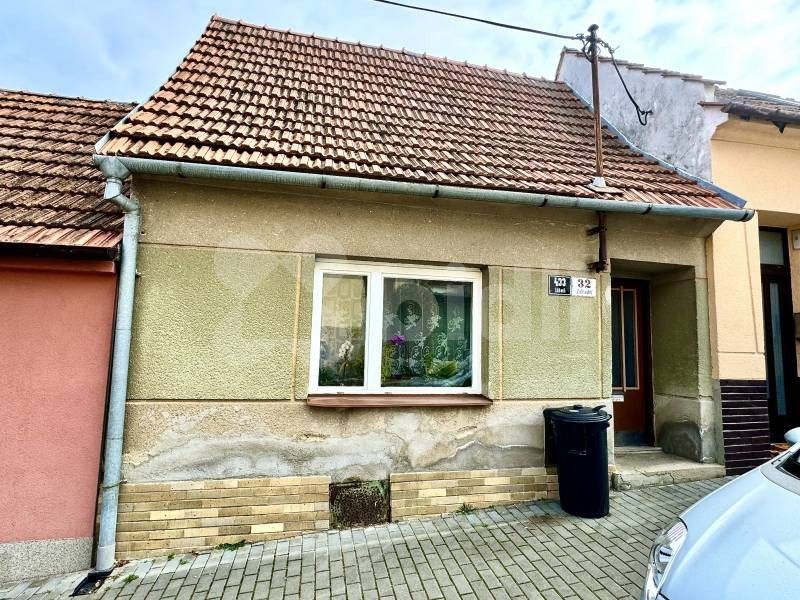Prodej dům - Zahradní, Líšeň, Brno, 88 m²