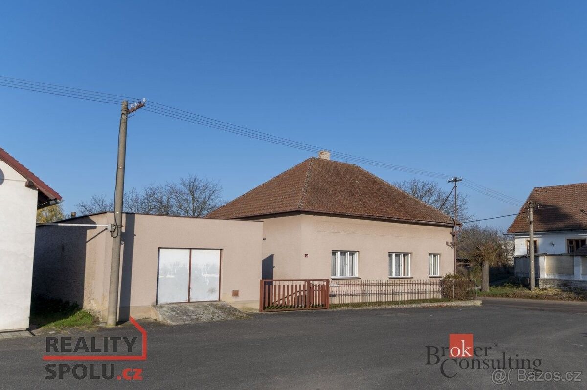 Prodej rodinný dům - Uhersko, 533 73