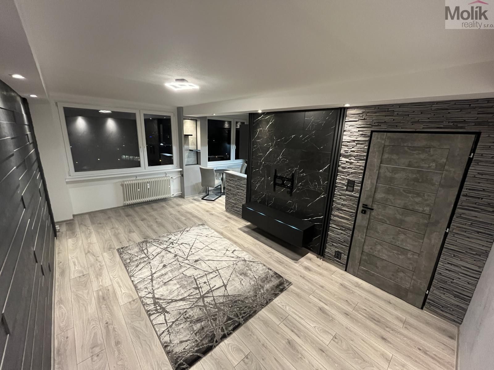 1+1, Javorová, Most, 34 m²