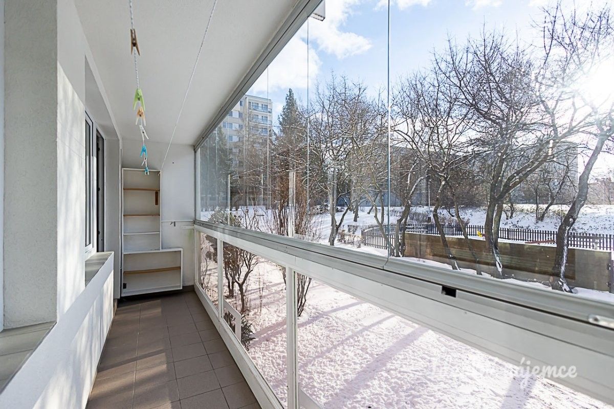 Pronájem byt 3+1 - Krosenská, Praha, 69 m²