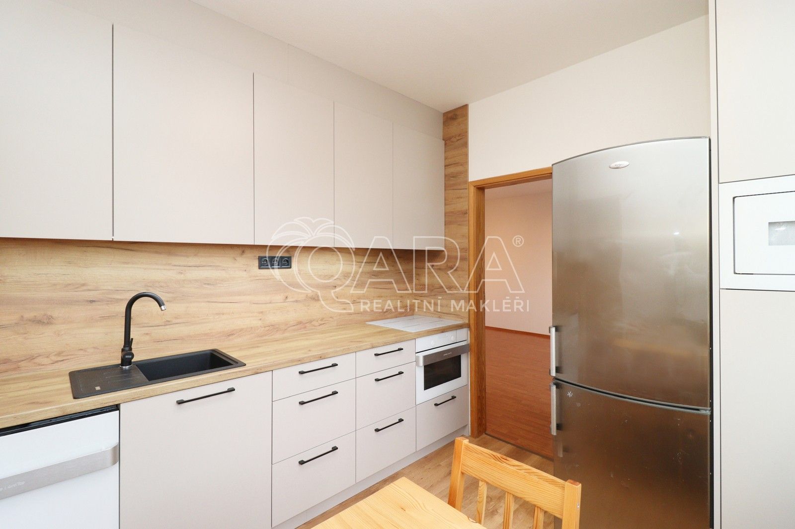 Pronájem byt 3+1 - Krškova, Praha, 77 m²